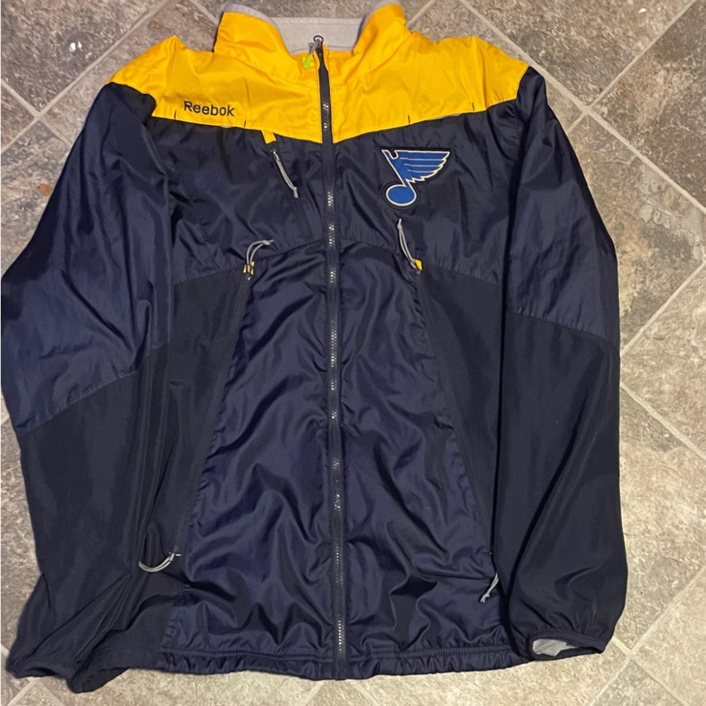 Reebok Center Ice Collection Jacket in Yellow and Navy